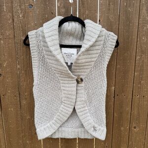 Abercrombie & Fitch Wool-Blend Shawl Collar Vest – Size S